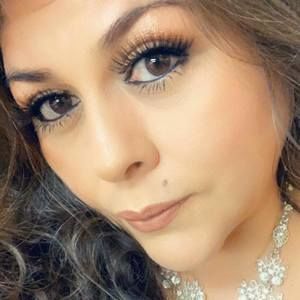 Meet your Posher, Norma